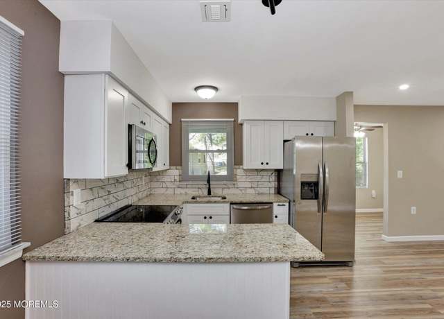 Property at 9 Deerfield Dr Unit D, Whiting, NJ 08759, 2 beds, 1 bath