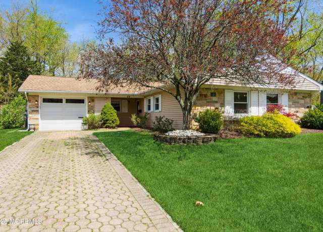 Property at 59 Chilton Ln, Aberdeen, NJ 07747, 3 beds, 2 baths