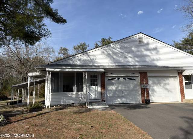 Property at 395A Fairway Ln, Whiting, NJ 08759, 2 beds, 1 bath