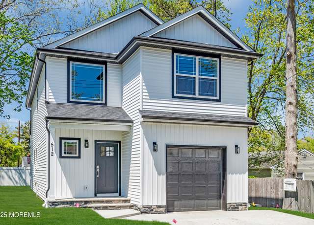 Property at 512 Seaman Ave, Beachwood, NJ 08722, 3 beds, 2.5 baths