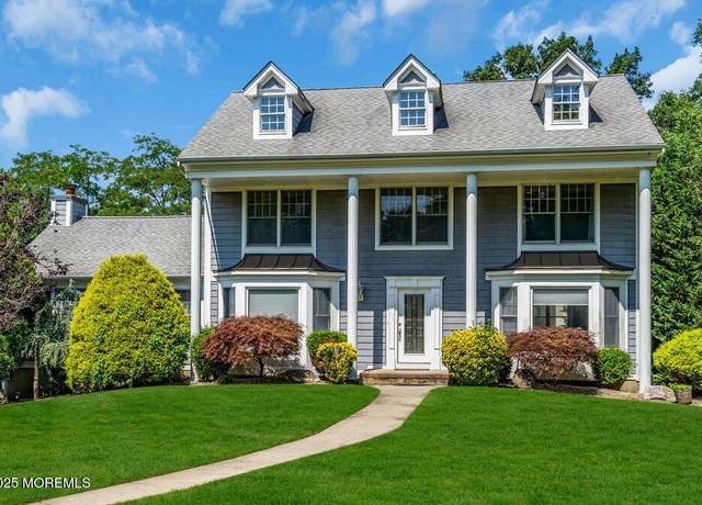 Property at 1216 Fox Hollow Dr, Toms River, NJ 08755, 4 beds, 2.5 baths