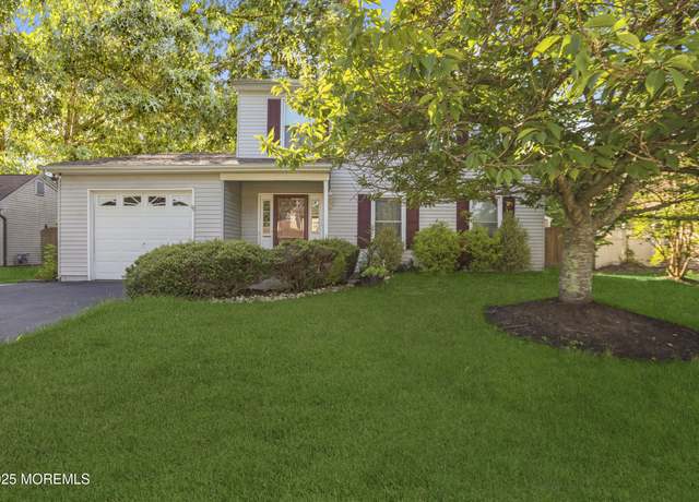 Property at 35 Winsted Dr, Howell, NJ 07731, 3 beds, 2.5 baths
