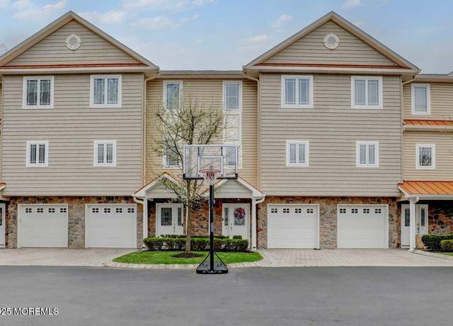 Property at 553 Atlantic Ave #3, Aberdeen, NJ 07747, 3 beds, 3 baths
