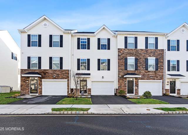 Property at 203 Revival Rd #1503, Brick, NJ 08723, 3 beds, 2.5 baths