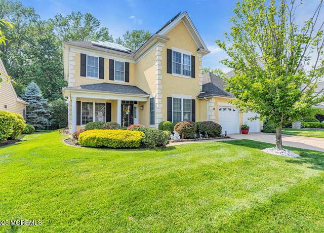 Property at 19 Carleton Dr, Freehold, NJ 07728, 5 beds, 3 baths