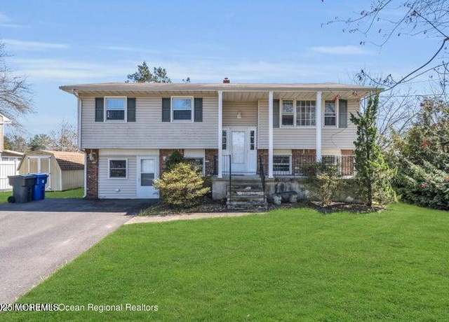 Property at 815 Royal Ln, Toms River, NJ 08753, 4 beds, 2 baths