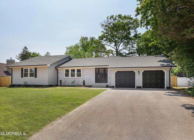 Property at 514 Ilexberry Ln, Toms River, NJ 08753, 3 beds, 3 baths