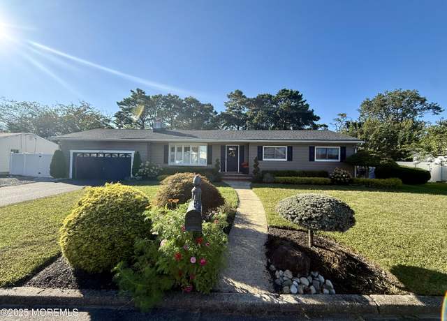 Property at 212 Drake Rd, Brick, NJ 08723, 3 beds, 2 baths
