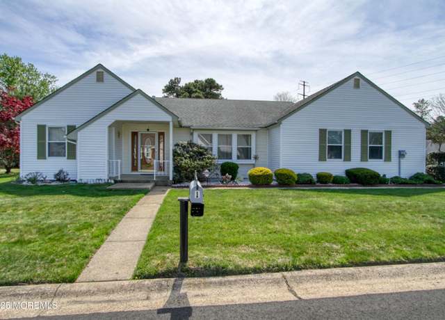 Property at 1 Amherst Rd, Whiting, NJ 08759, 2 beds, 2.5 baths