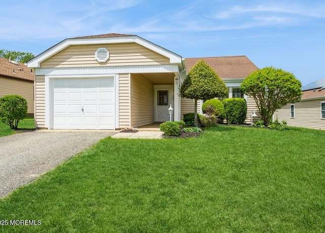 Property at 26 Woodstock Ln, Manchester, NJ 08759, 2 beds, 2 baths