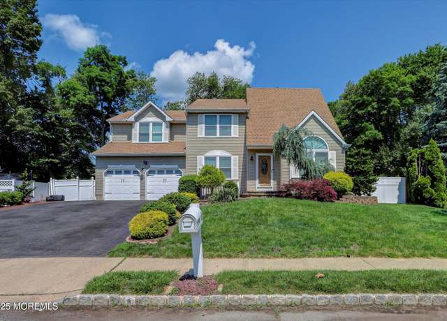 Property at 8 Shadow Ridge Ct, Howell, NJ 07731, 4 beds, 2.5 baths