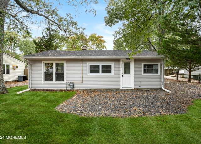 Property at 906 Tampa Rd, Forked River, NJ 08731, 1 bed, 1 bath
