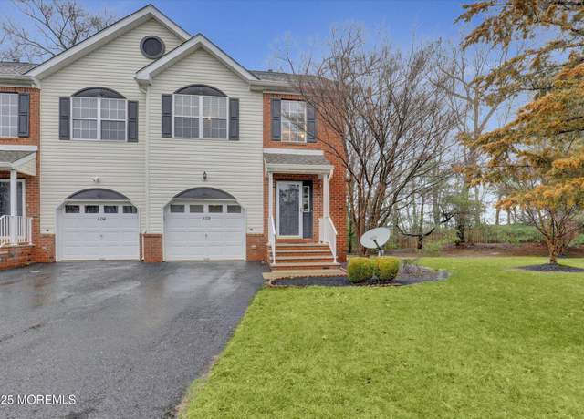 Property at 102 Heron Ct, Manalapan, NJ 07726, 3 beds, 2.5 baths