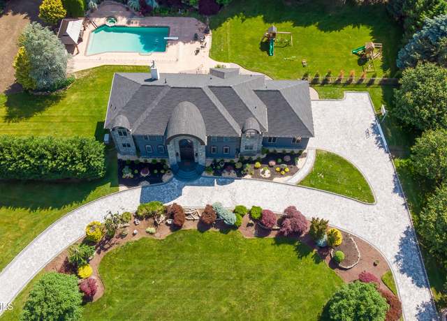 Property at 806 Turquoise Trl, Morganville, NJ 07751, 4 beds, 4.5 baths