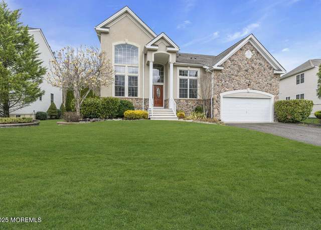 Property at 17 Trumbull Ct, Jackson, NJ 08527, 3 beds, 4.5 baths