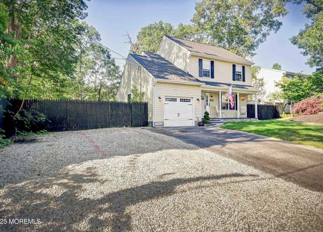 Property at 1007 Elwood St, Forked River, NJ 08731, 4 beds, 2.5 baths