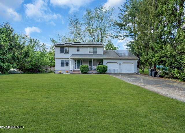 Property at 1064 Bennetts Mills Rd, Jackson, NJ 08527, 6 beds, 2.5 baths