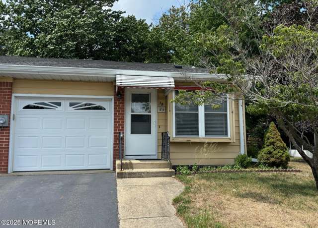 Property at 3 Lafayette Dr Unit B, Whiting, NJ 08759, 2 beds, 1 bath