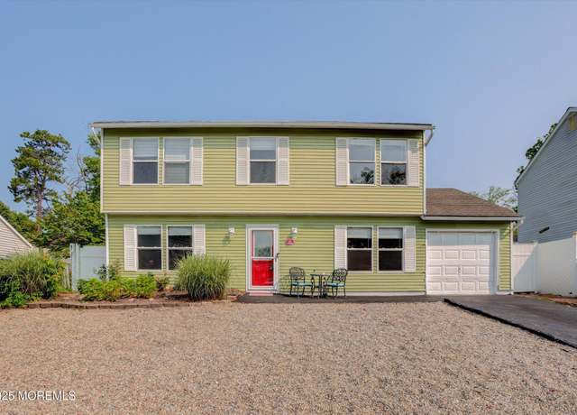 Property at 15 Transom Ln, Barnegat, NJ 08005, 4 beds, 2.5 baths