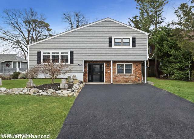 Property at 109 Fischer Blvd, Toms River, NJ 08753, 5 beds, 3 baths