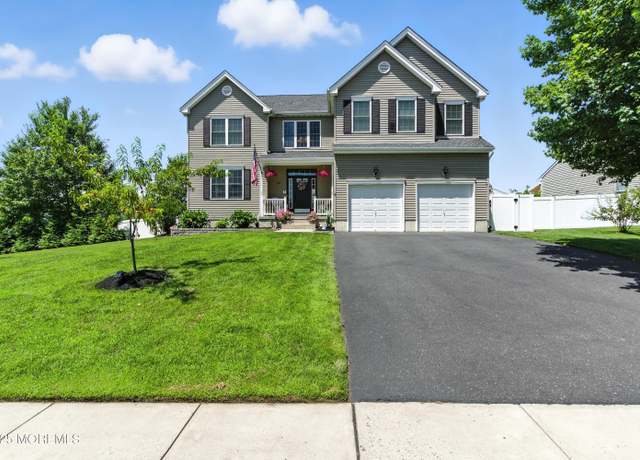 Property at 3 Bobstay Rd, Barnegat, NJ 08005, 4 beds, 2.5 baths