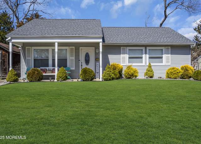 Property at 142 Village Dr, Barnegat, NJ 08005, 3 beds, 1 bath