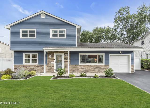 Property at 3 Briscoe Ter, Hazlet, NJ 07730, 4 beds, 2.5 baths