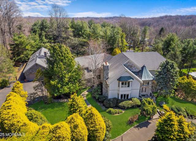 Property at 4 Colts Dr, Holmdel, NJ 07733, 8 beds, 9 baths