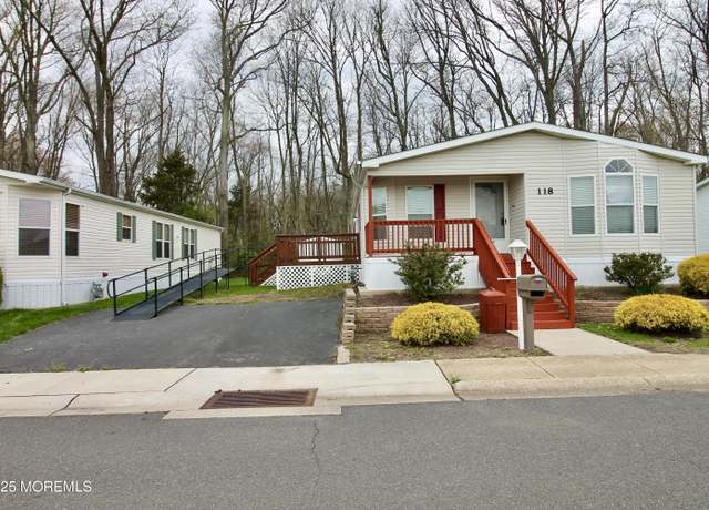 Property at 118 Woody Rd, Freehold, NJ 07728, 3 beds, 2 baths