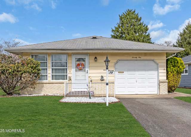 Property at 79 Guadeloupe Dr, Toms River, NJ 08757, 2 beds, 1 bath