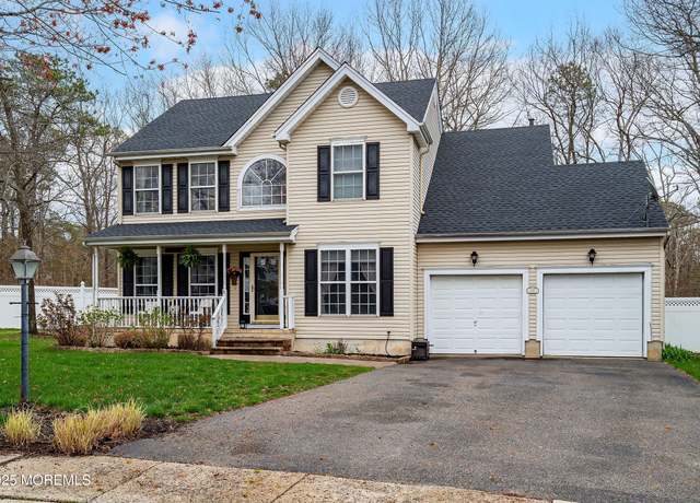 Property at 201 Lazy Oak Ln, Manahawkin, NJ 08050, 4 beds, 2.5 baths