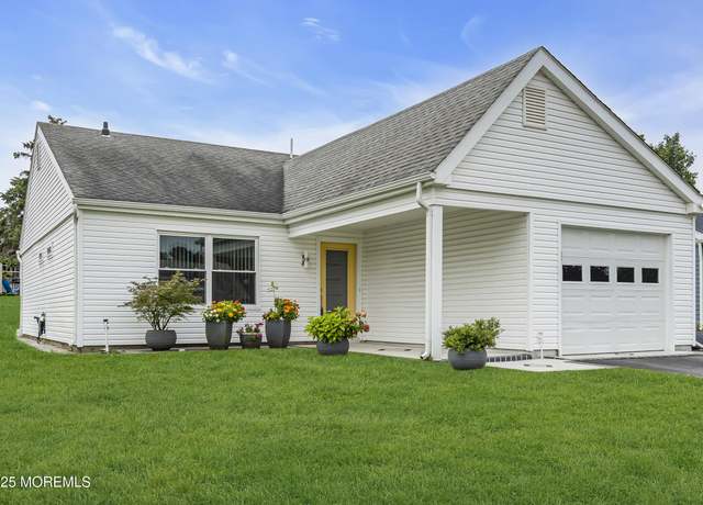 Property at 83 Buckingham Dr N, Manchester, NJ 08759, 2 beds, 2 baths