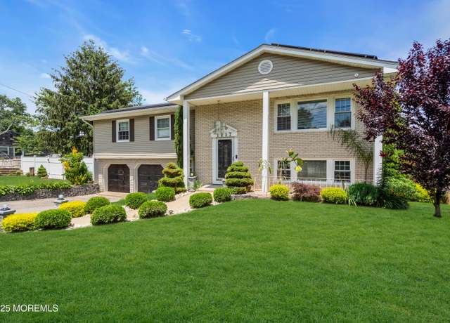 Property at 1217 Birmingham Ave, Toms River, NJ 08757, 4 beds, 2.5 baths