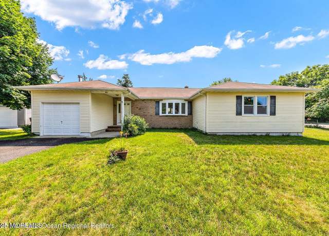 Property at 1 Bough Ct, Toms River, NJ 08753, 3 beds, 2 baths