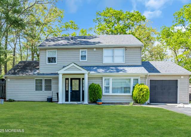 Property at 2261 Huckleberry Rd, Manchester, NJ 08759, 4 beds, 2.5 baths