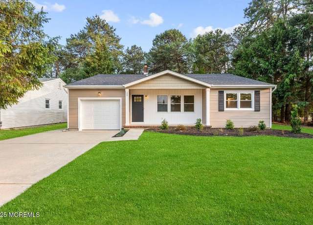 Property at 25 Bennington Dr, Toms River, NJ 08757, 2 beds, 2 baths