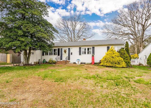 Property at 1 Avon Way, Brick, NJ 08724, 3 beds, 1 bath