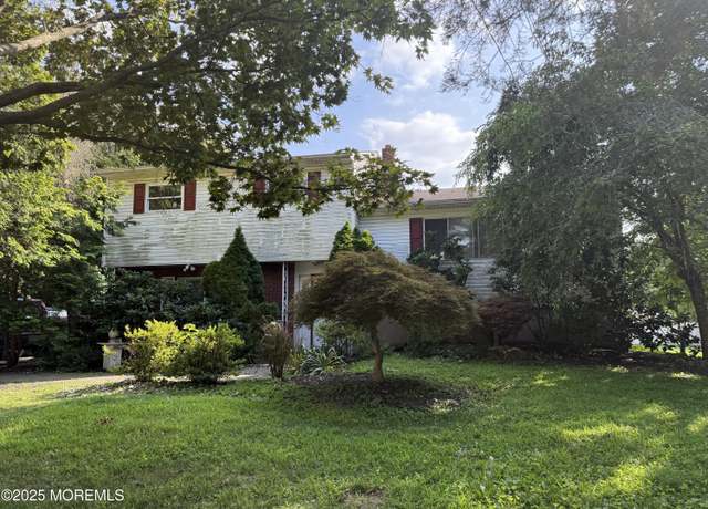 Property at 27 Middlesex Rd, Matawan, NJ 07747, 4 beds, 1.5 baths