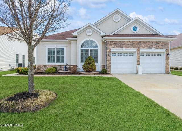 Property at 15 Eagleswood Dr, Waretown, NJ 08758, 2 beds, 2 baths