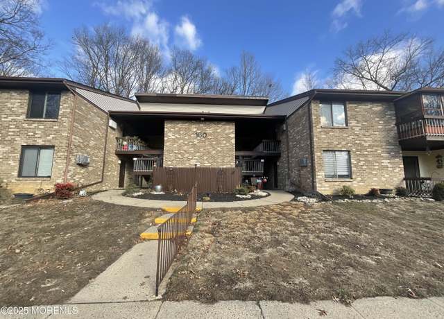 Property at 160 Cross Slope Ct Unit J, Manalapan, NJ 07726, 2 beds, 1 bath