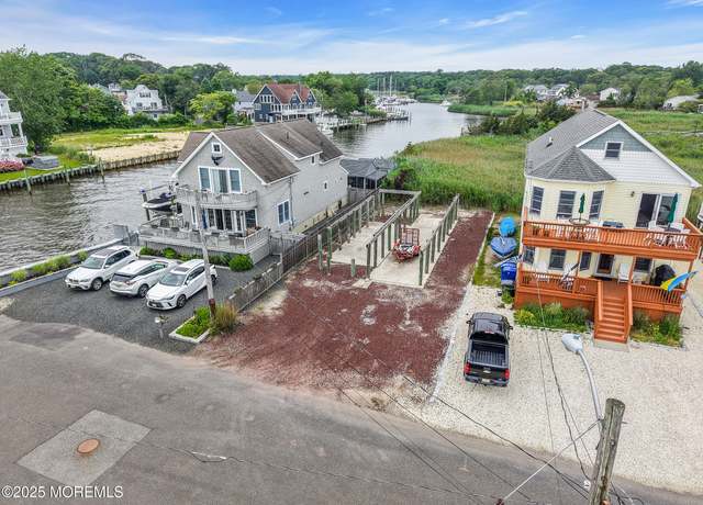 Property at 603 Riverside Dr, Toms River, NJ 08753