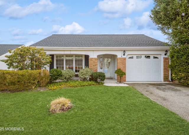Property at 29 Woodstock Ln, Manchester, NJ 08759, 2 beds, 2 baths