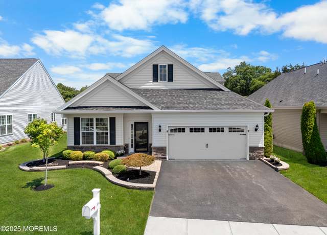 Property at 39 Mason Dr, Jackson, NJ 08527, 3 beds, 3 baths