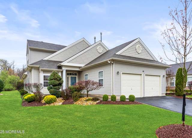 Property at 46 Narrowbrook Ct, Manalapan, NJ 07726, 3 beds, 3 baths