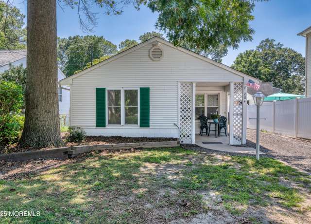 Property at 204 Anthony Ave, Toms River, NJ 08753, 3 beds, 2 baths