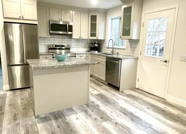 Property at 19 Maplewood Dr Unit B, Whiting, NJ 08759, 2 beds, 1.5 baths