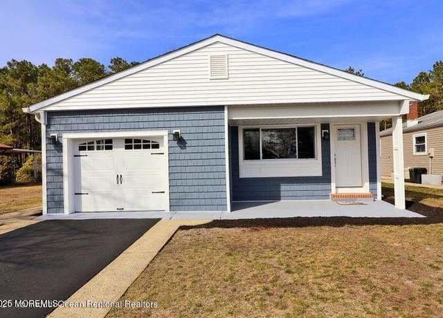 Property at 431 Costa Mesa Dr, Toms River, NJ 08757, 2 beds, 2 baths