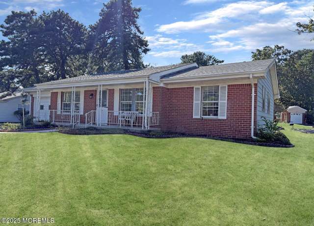 Property at 31 Moccasin Dr, Whiting, NJ 08759, 2 beds, 2 baths