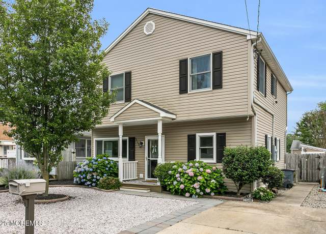 Property at 3122 Hiawatha Ave, Point Pleasant, NJ 08742, 3 beds, 1.5 baths