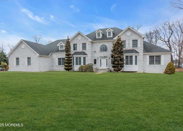 Property at 8 Saxon Ct, Freehold, NJ 07728, 5 beds, 4.5 baths